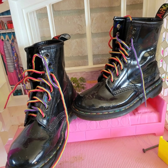 Dr Martens Boots with Rainbow Laces - Picture 1 of 5
